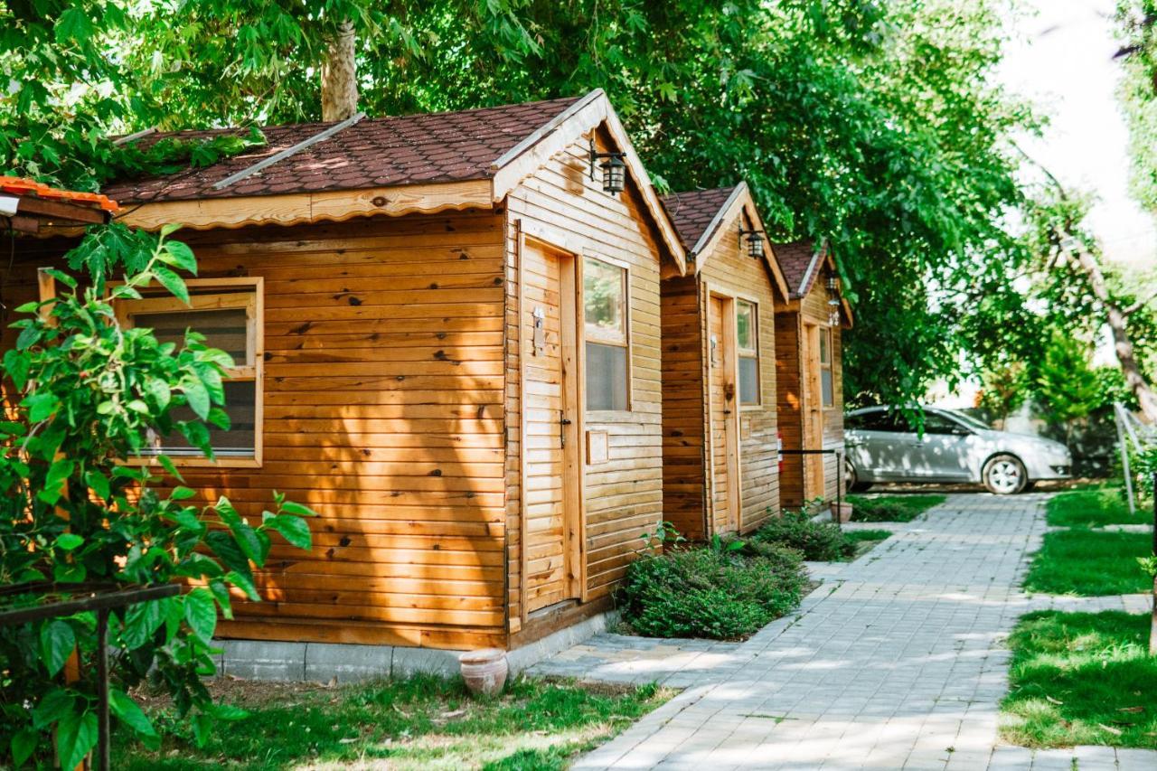 Naz Beach Bungalow Hotel In Antalya Kızılot 외부 사진